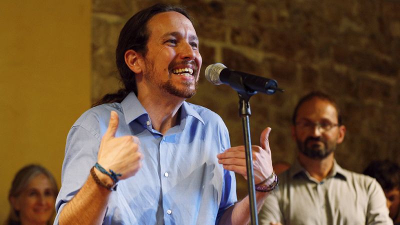Pablo Iglesias cierra el pacto con ICV como apuesta por un Estado "plurinacional"