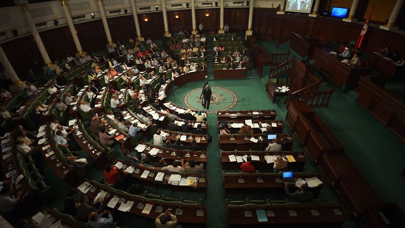 Túnez adopta una nueva ley antiterrorista entre polémica por su cuestionado respeto a los derechos humanos