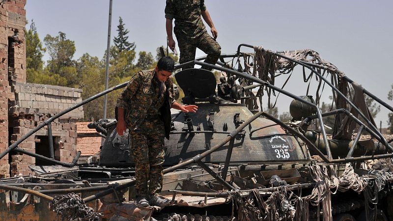Los kurdos de Siria denuncian haber sido bombardeados por Turquía y Ankara lo niega
