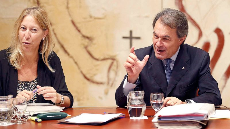 La Generalitat ve "inadmisible" que se impongan multas por silbar el himno español en la final de Copa