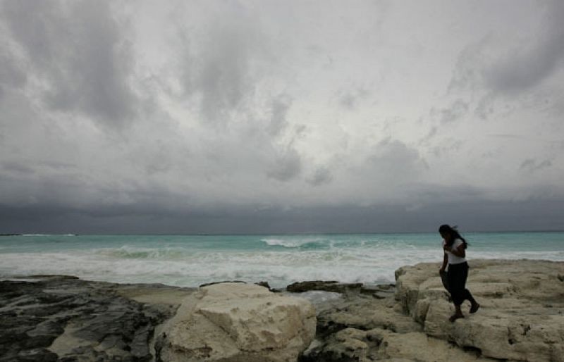 Levantada la alerta en el Yucatán por la tormenta tropical 'Dolly', que no ha afectado a ningún español
