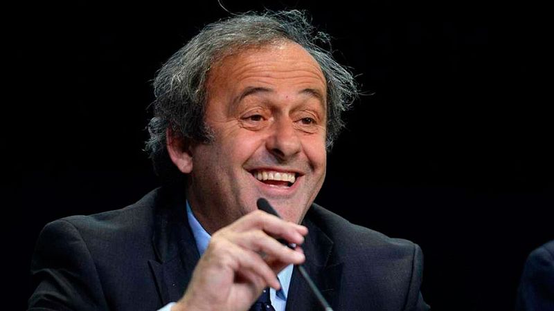 Platini se presenta a la presidencia de la FIFA