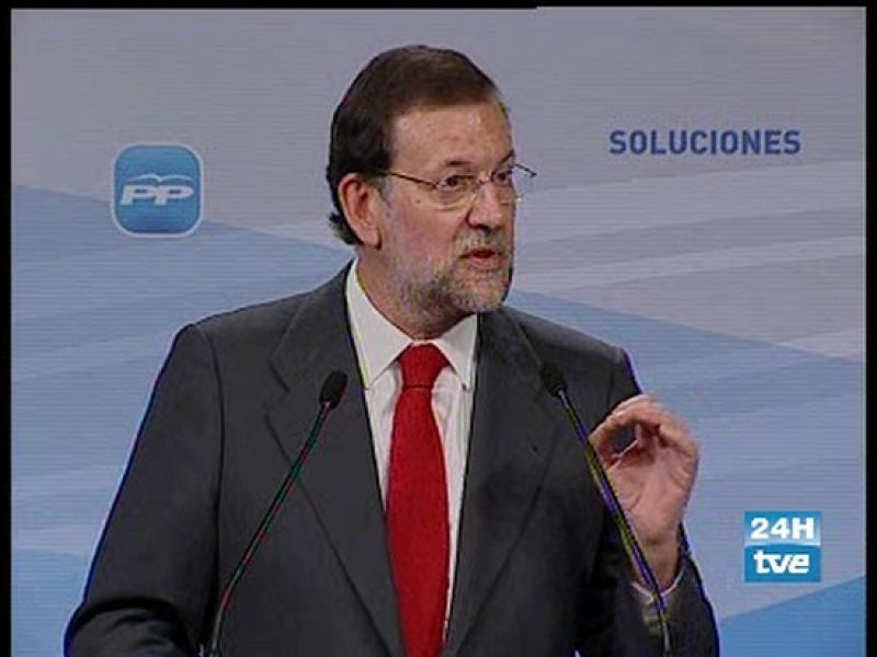 Rajoy dice que la realidad económica ha dejado "noqueado" a Zapatero