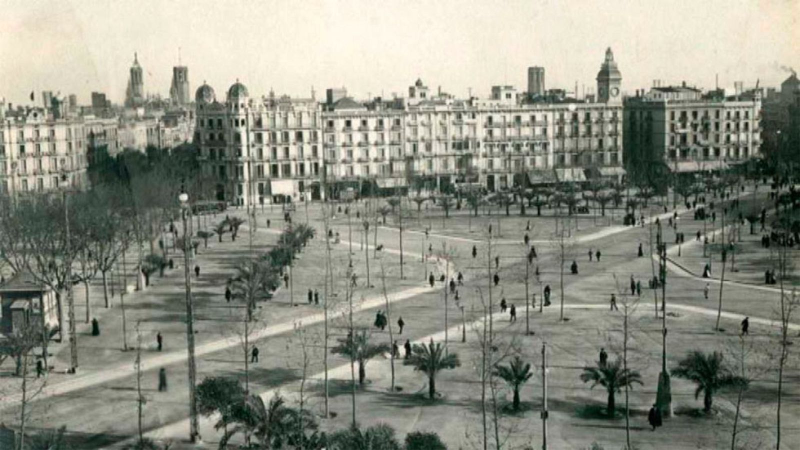 Especial TVE Catalunya - "La memòria de la plaça (de La Vanguardia al Sidecar)"