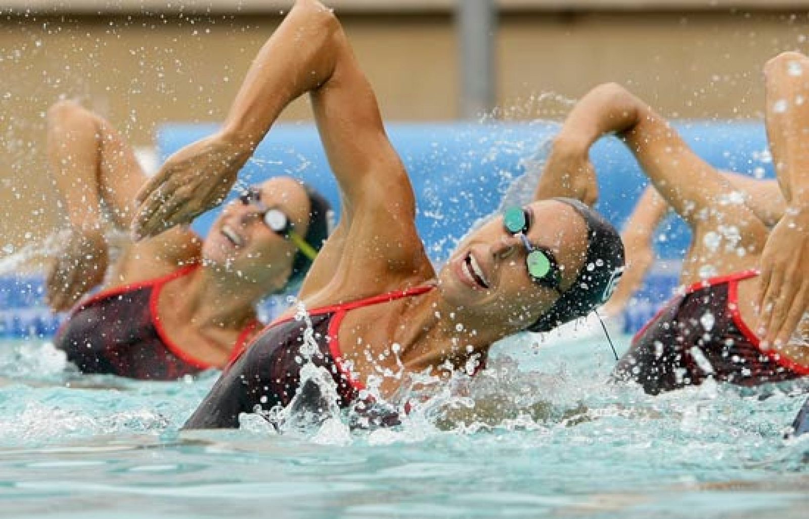 La sincronizada vence y convence