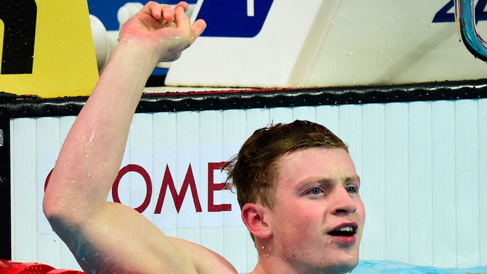 Adam Peaty bate el récord mundial de 50 braza | Ver