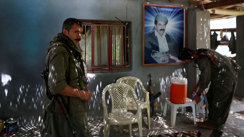 Mueren dos soldados y un guardia local turcos en un ataque con bomba atribuido al PKK