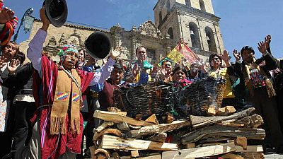 Miradas al exterior - Día Internacional de los Pueblos Indígenas - Escuchar ahora