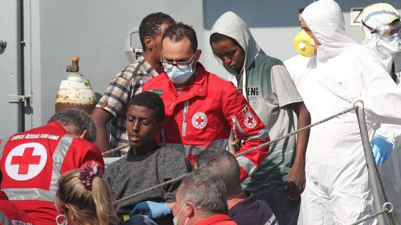 La policía italiana detiene a tres libios y dos argelinos por el último naufragio en el Mediterráneo
