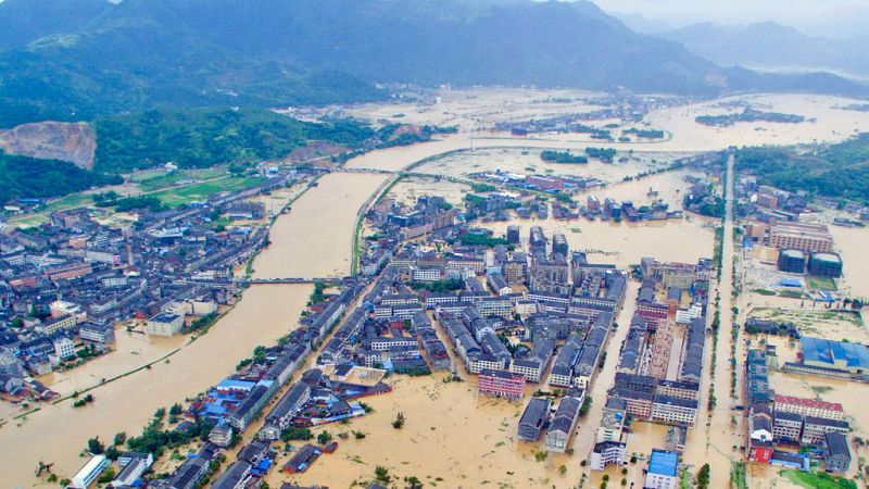 El tifón Soudelor deja al menos 14 muertos y cinco desaparecidos a su paso por China