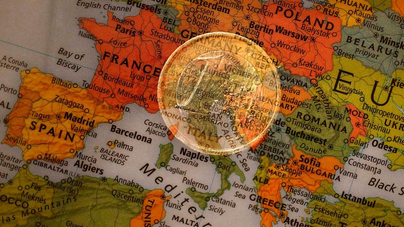 Alemania se beneficia "sustancialmente" de la crisis griega, según un instituto económico germano