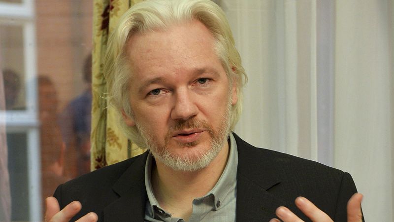 Prescriben parte de los cargos contra Assange, pero Suecia mantiene la acusación por violación