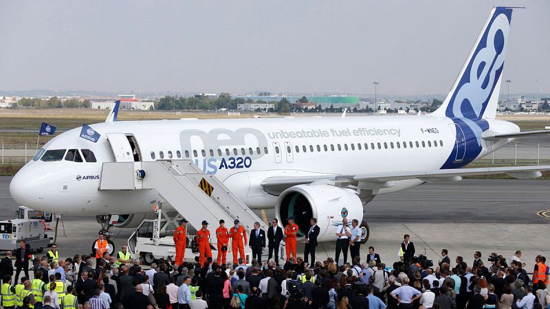 Airbus cierra el mayor pedido de su historia al vender 250 aviones a la aerolínea india IndiGo