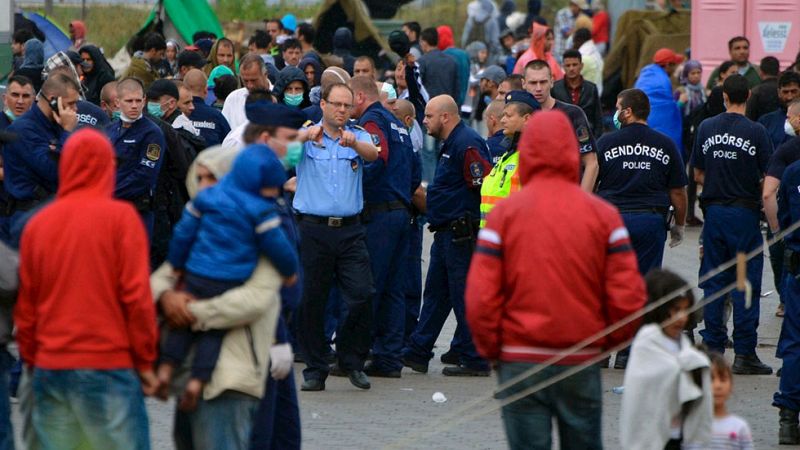 Hungría intercepta a 2.533 inmigrantes en un solo día, la mayor cifra de detenciones hasta el momento