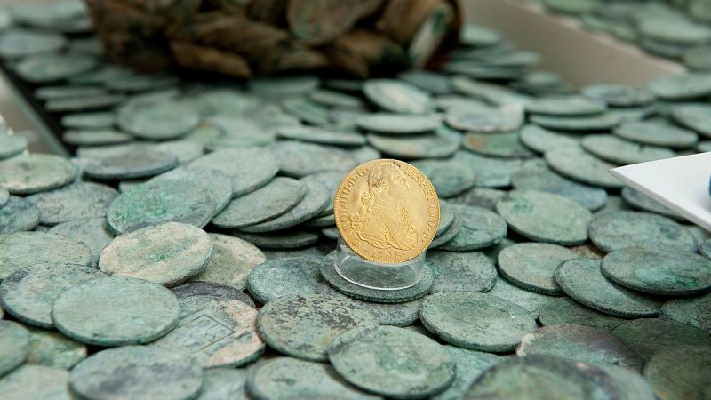 La expedición al pecio de "Nuestra Señora de las Mercedes" recupera un cañón y 11 piezas de alto valor arqueológico