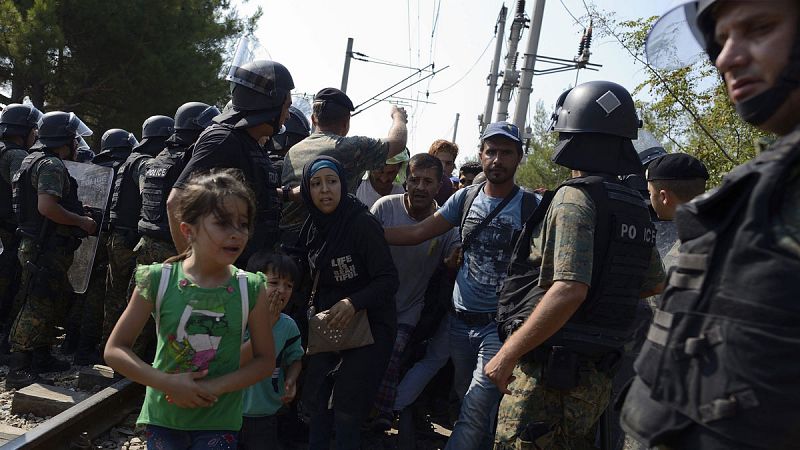 Amnistía Internacional urge a la UE a que renueve su "absurda" política de asilo