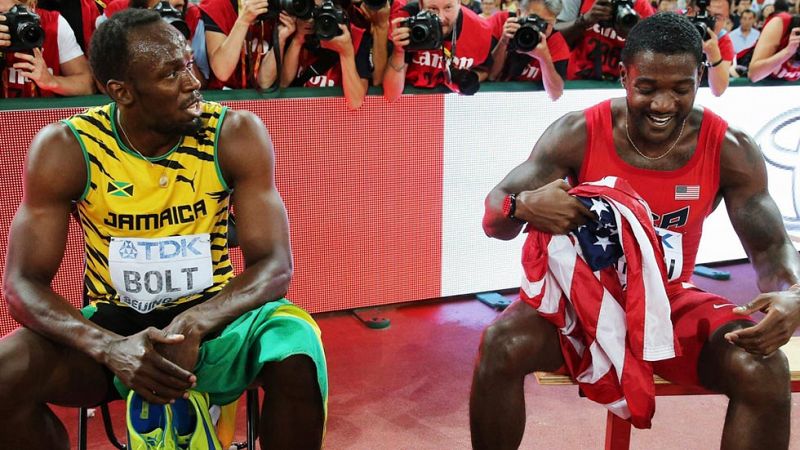 Bolt vuelve a ganar el duelo con Gatlin en los 200