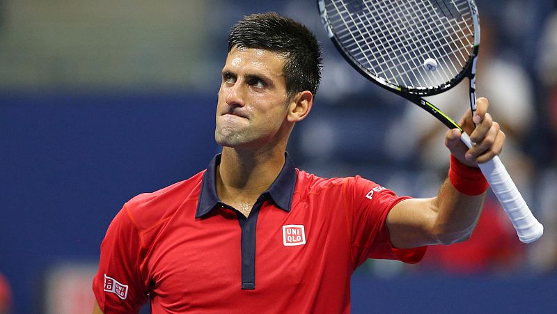 Djokovic cerró con triunfo, ganan las Williams y pierden los Bryan