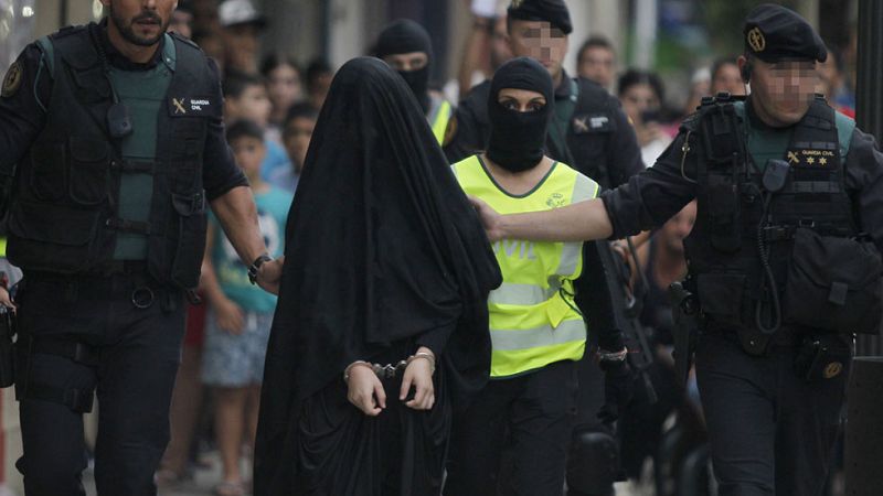 Detenida en Valencia una joven que tenía previsto viajar a Siria para unirse al Estado Islámico