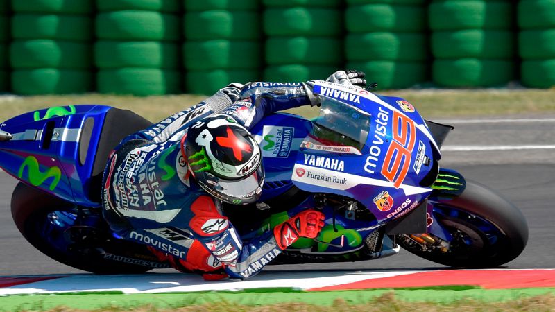 Lorenzo y Rabat, a ritmo de récord en Misano; Kent mantiene su superioridad