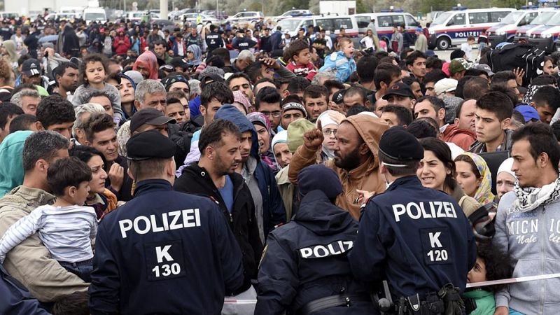 Los Veintiocho posponen hasta octubre el acuerdo sobre el reparto de 120.000 refugiados