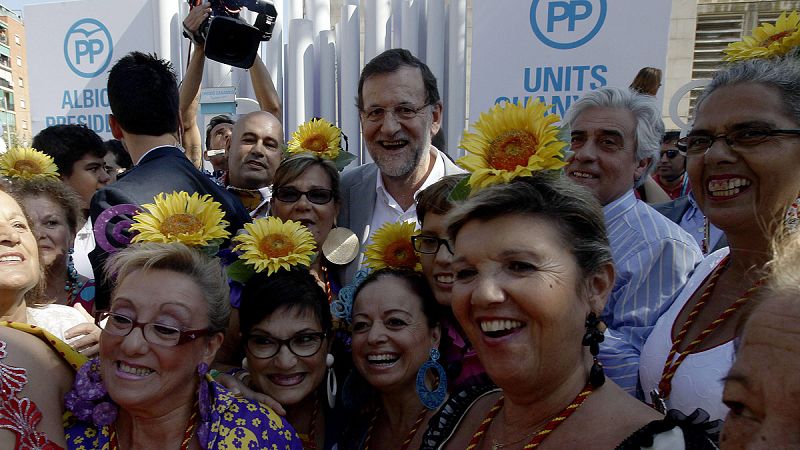 Rajoy anima al votante "silenciado" a ir a las urnas "para que se reconozca la verdadera cara de Cataluña"