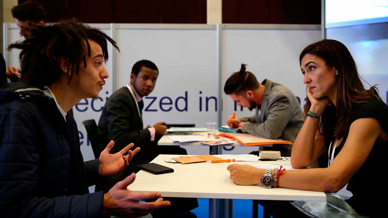 España, el país de la OCDE con la mayor tasa de jóvenes subempleados a tiempo parcial en 2013