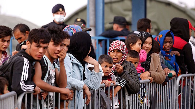 Valls asegura que Francia acogerá como máximo a 30.000 refugiados