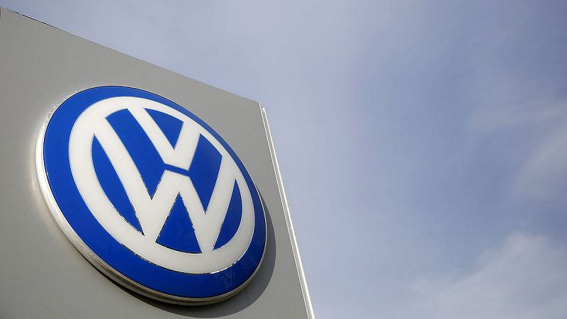 Volkswagen dice que asumirá todos los costes del problema de las emisiones en España y pide disculpas