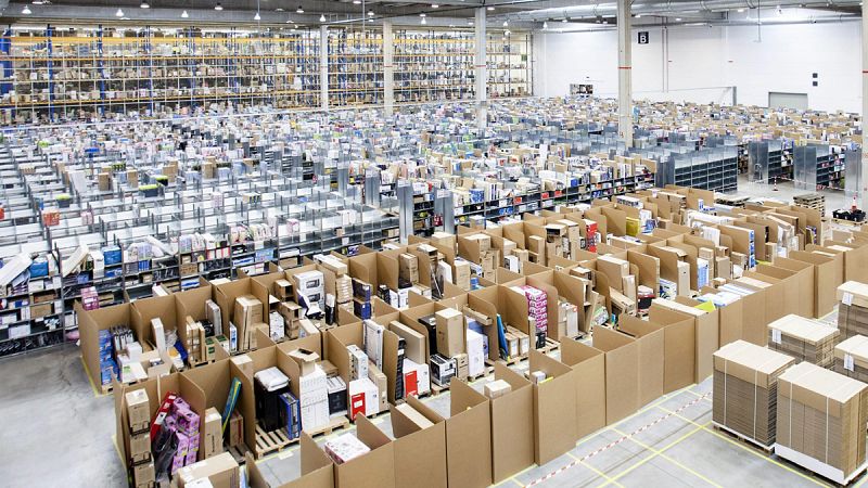 Amazon se lanza a la venta de productos de alimentación y limpieza en España