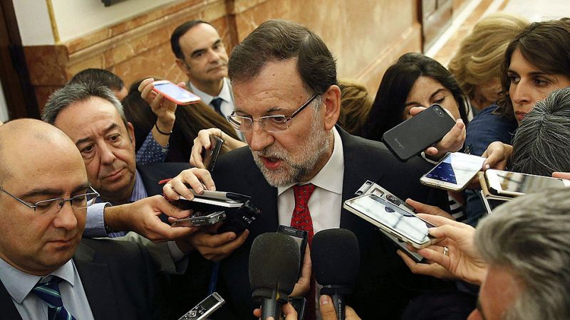 Rajoy considera "falso" y "profundamente injusto" atribuir al Gobierno la imputación de Mas