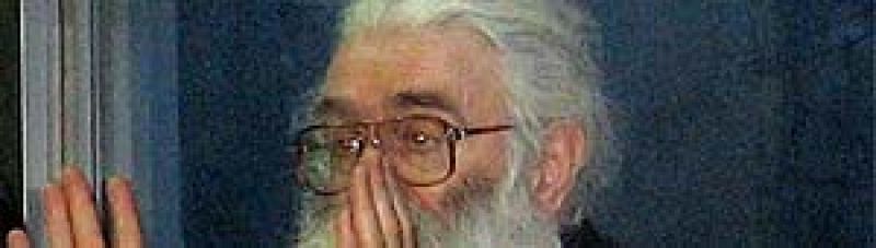 Dos agentes simularon ser pacientes de Karadzic para conseguir pruebas de ADN del genocida