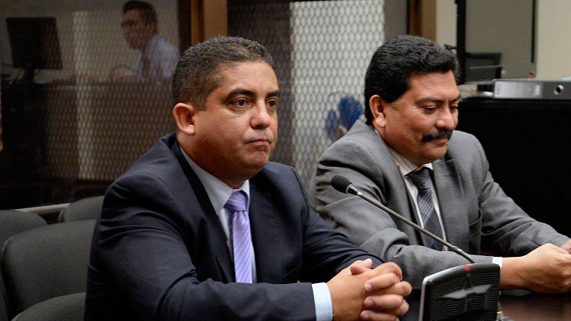 Un antiguo colaborador acusa al expresidente y la exvicepresidenta de Guatemala de encabezar la trama de corrupción de 'La Línea'