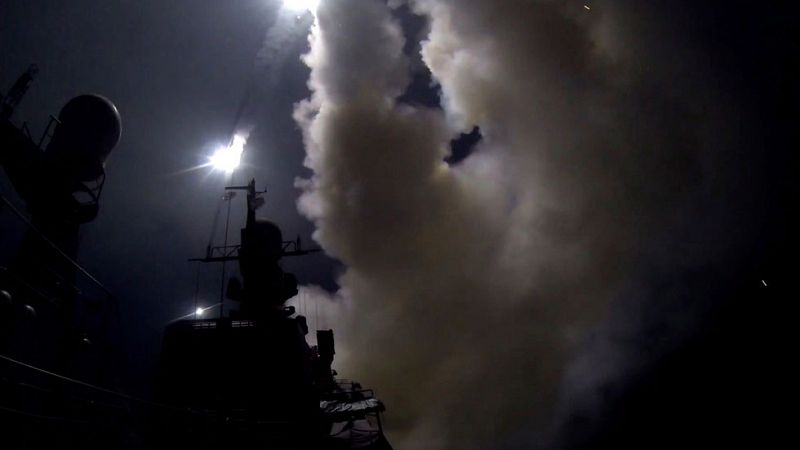 Rusia bombardea Siria desde barcos fondeados en el mar Caspio