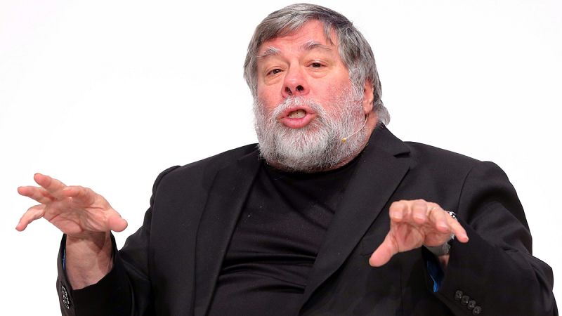 Steve Wozniak: "Si empezara de nuevo, creo que me dedicaría a los robots"