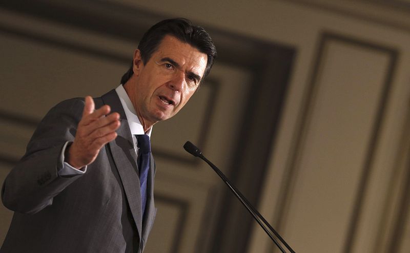 Soria asegura que el presidente de Volkswagen le ha garantizado las inversiones previstas en España