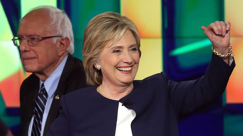 Clinton y Sanders monopolizan el debate de los candidatos demócratas a la presidencia de EE.UU.