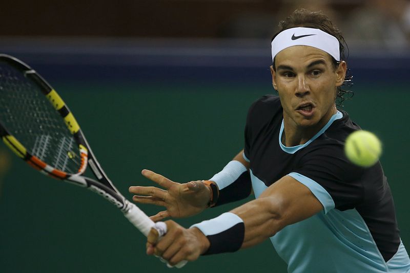 Nadal sufre para derribar al 'cañonero' Karlovic