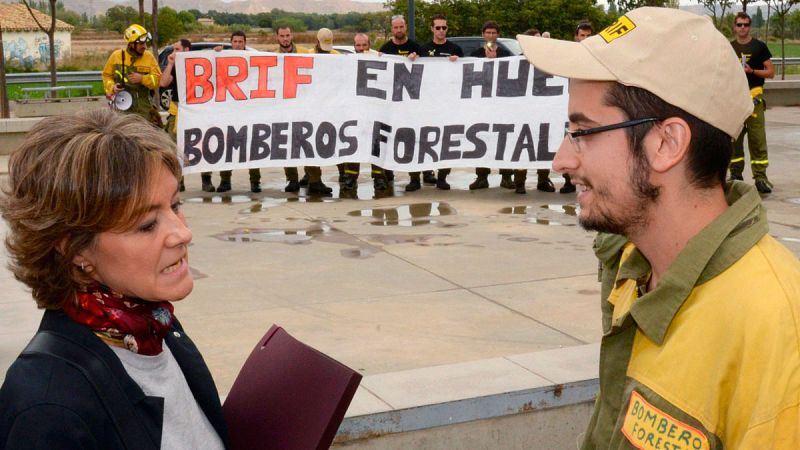 Los empleados de las brigadas forestales de Tragsa emprenden una 'marcha negra' para pedir mejoras profesionales