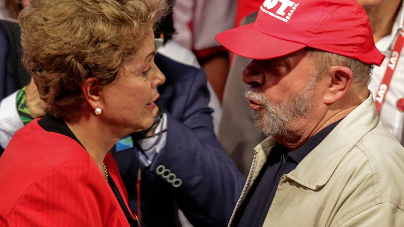 Rousseff y Lula, exculpados por la comisión parlamentaria que investiga el caso Petrobras