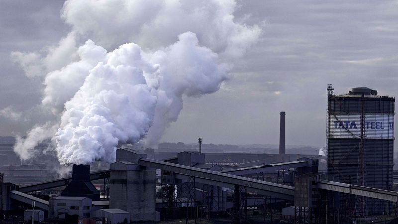 La siderúrgica Tata Steel recortará 1.170 empleos en Reino Unido, el 7% de su plantilla en el país