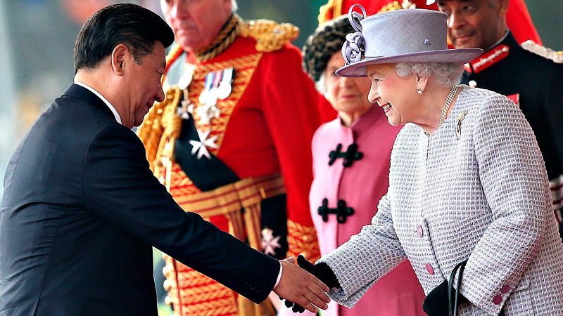 Reino Unido agasaja a Xi Jingping en una visita volcada en los acuerdos comerciales con China
