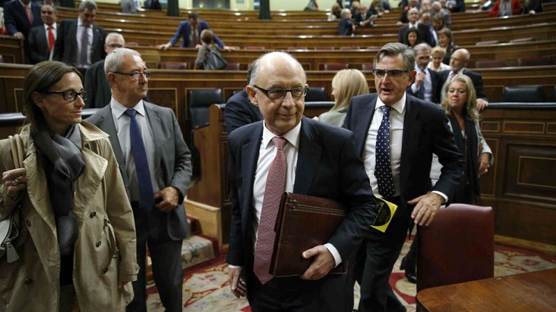 El Congreso aprueba definitivamente los Presupuestos para 2016 entre las dudas de Bruselas y las críticas de la oposición