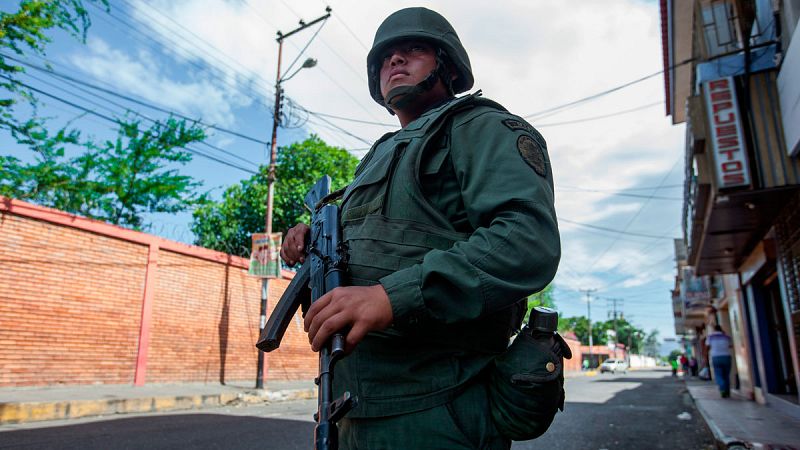 Venezuela decide prolongar el cierre de su frontera con Colombia en plena campaña electoral