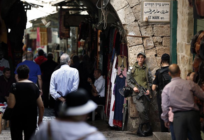 Israel levanta las restricciones sobre la Explanada de las Mezquitas en otro "viernes de ira"
