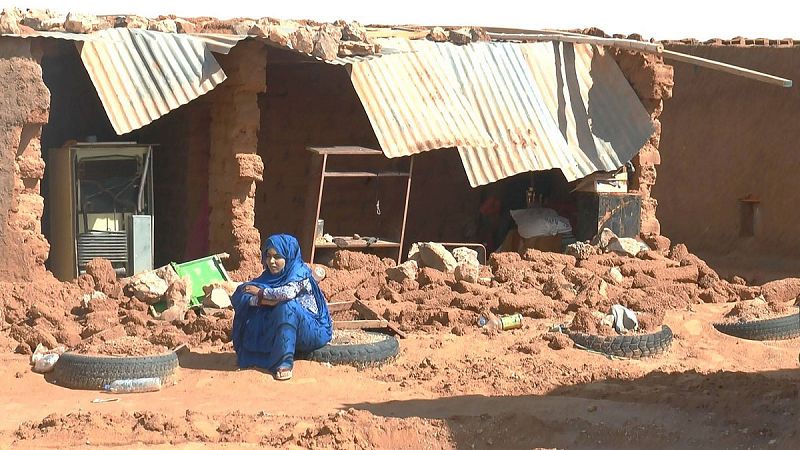 Las lluvias torrenciales en los campos saharauis dejan sin hogar a 25.000 personas