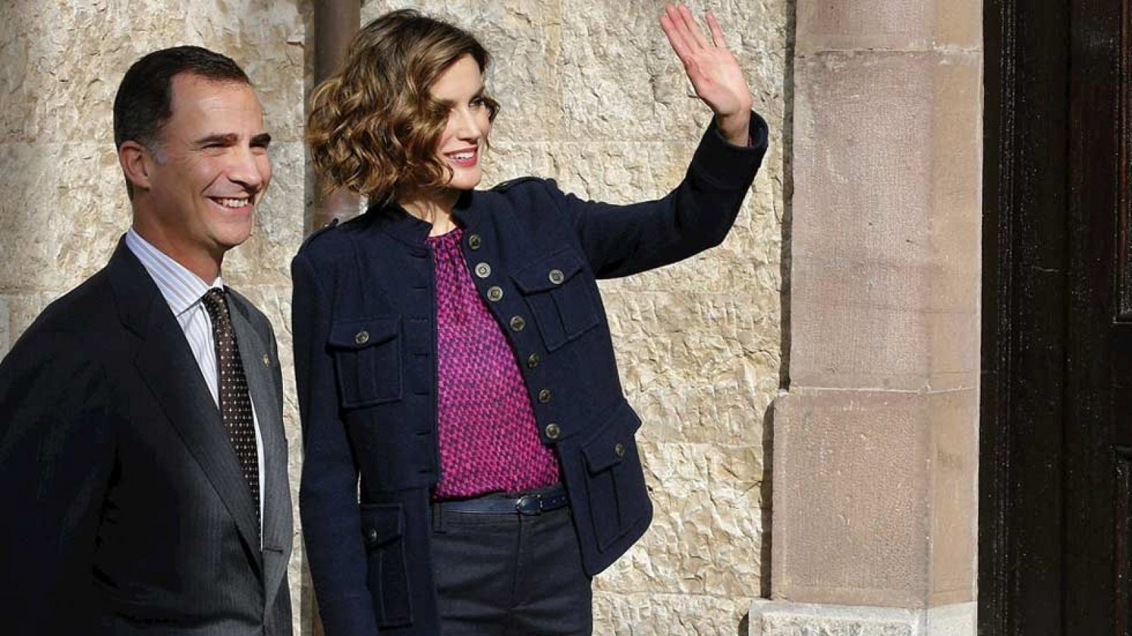 Los Reyes visitan Colombres, Pueblo Ejemplar de Asturias 2015