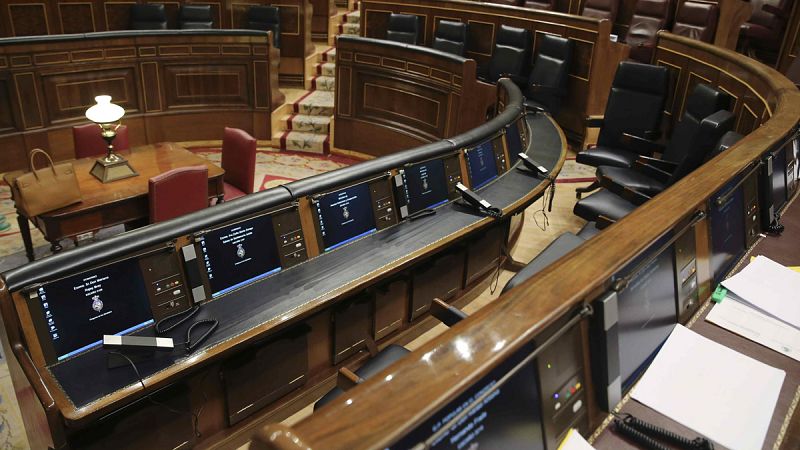 El Gobierno convoca las elecciones del 20D y pone como límite el 13 de enero para constituir las Cortes