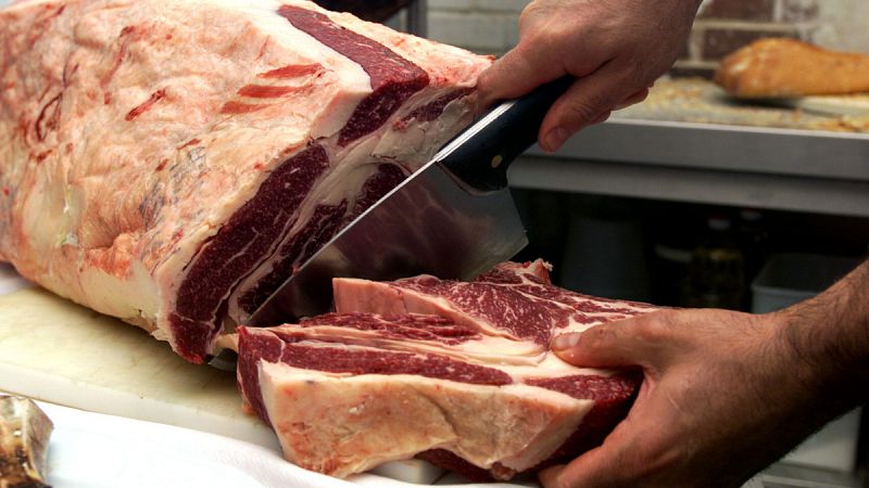 ¿Se puede consumir sin peligro carnes rojas y procesadas?