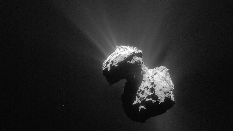 La sonda Rosetta detecta gran cantidad de oxígeno en el cometa 67P, su descubrimiento "más sorprendente" hasta ahora
